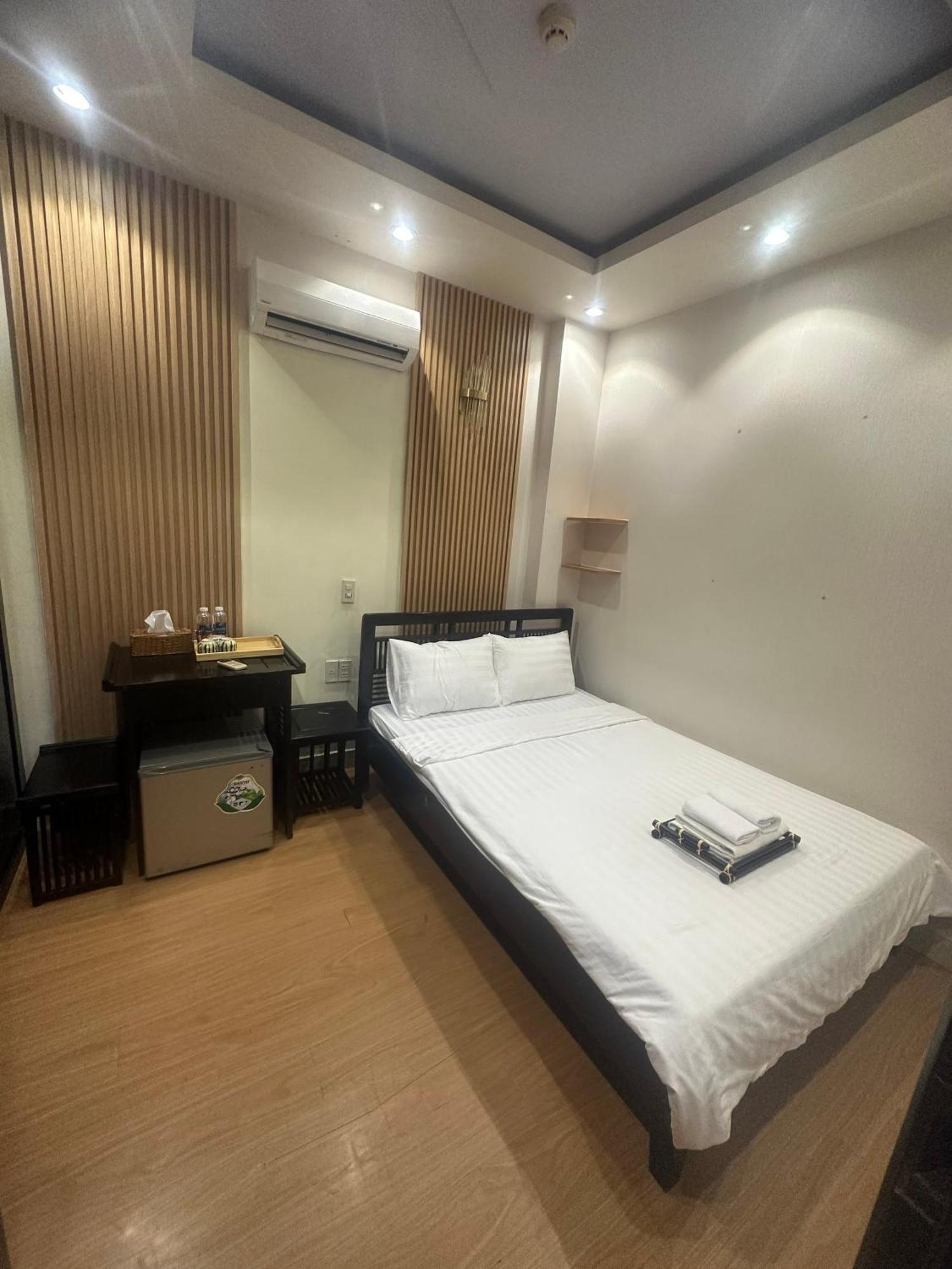 Golden Uc Chau House & Spa Ho Chi Minh City Exterior photo