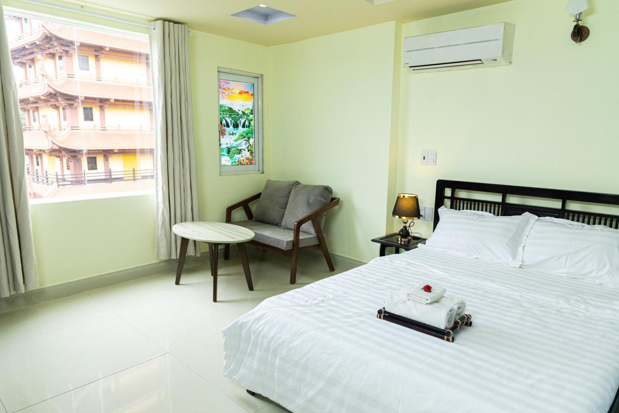 Golden Uc Chau House & Spa Ho Chi Minh City Exterior photo